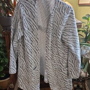 Maurices Black and White Patterned Cardigan